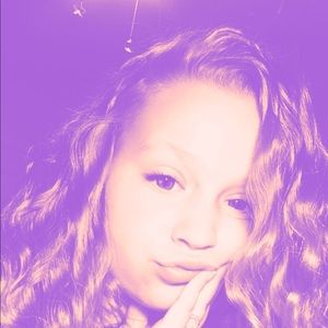 Meet your Posher, Kiley